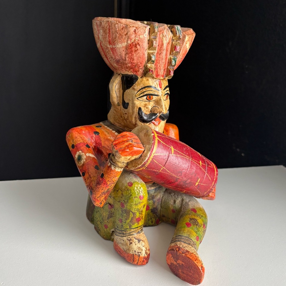 Carved Wooden India Drummer Tumbek Tabla Figurine Decor Art Rajestani
